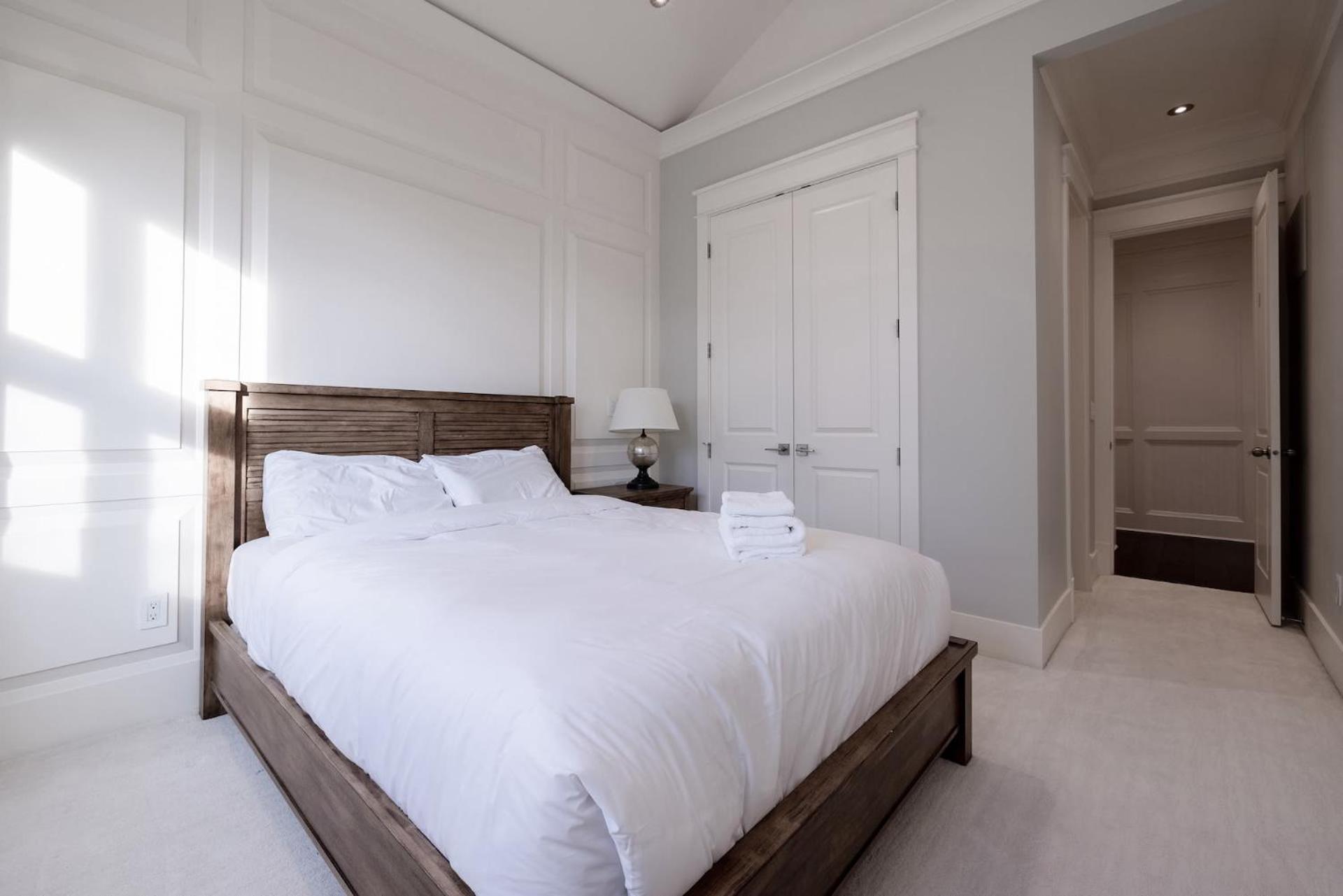 Luxurious Private Rooms In Richmond Bagian luar foto